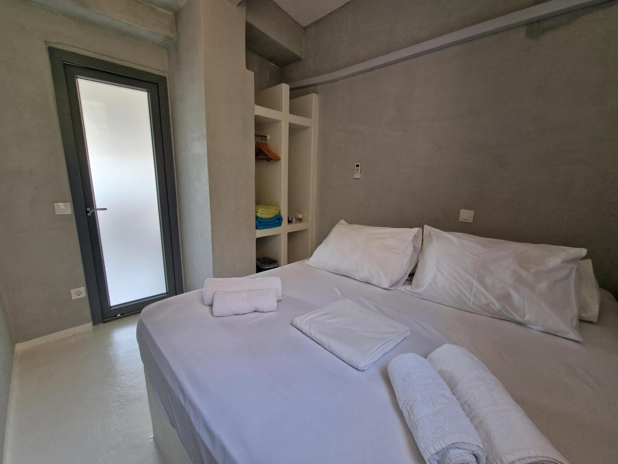 Spathi Beach Suites Kea Phòng bức ảnh